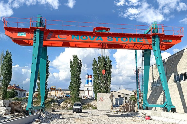 Marble Crane 32 Tons Gantry System Is In Nova Stone